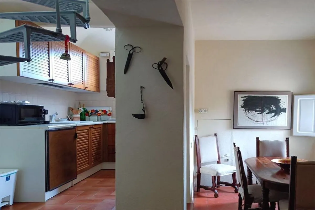 Albergo Diffuso Volterra 0*,